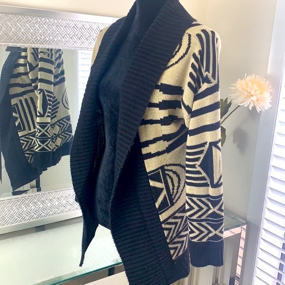 Say What Aztec Tribal Print Cardigan Sweater - Picture 7 of 10